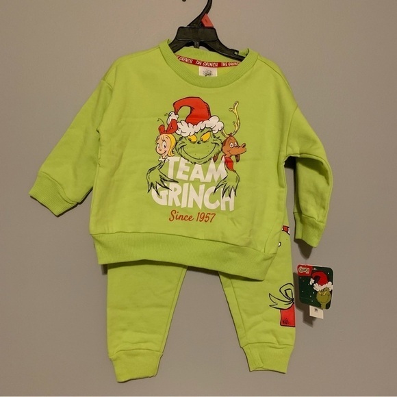 NWT. DR. SEUSS The Grinch Team Grinch Kids Lime Green Set - Picture 2 of 5